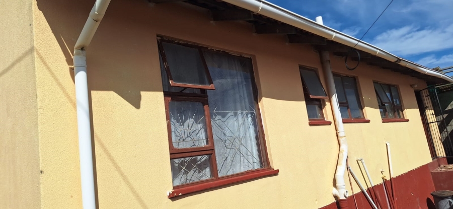 6 Bedroom Property for Sale in Mdantsane Nu 17 Eastern Cape